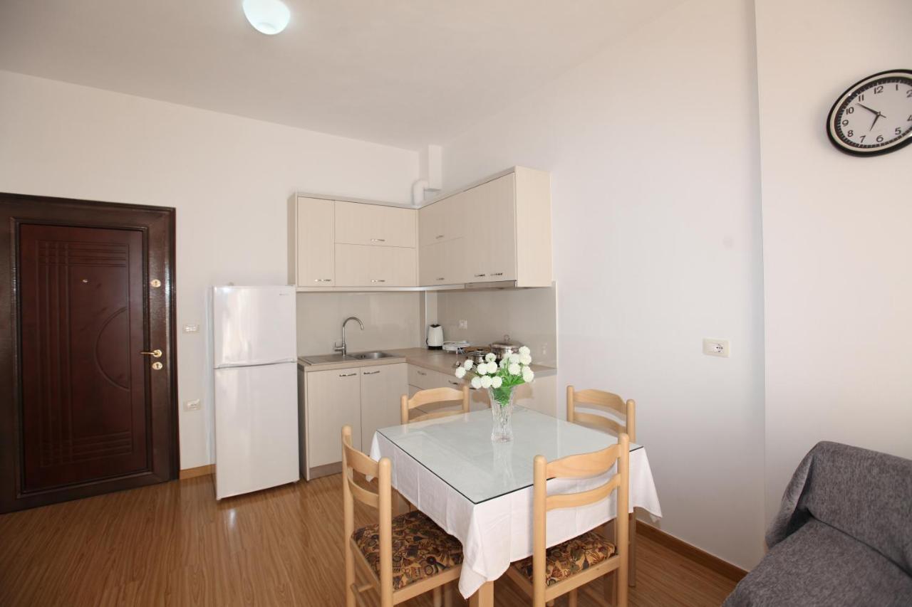 Teo Apartaments Sarandë Exteriér fotografie