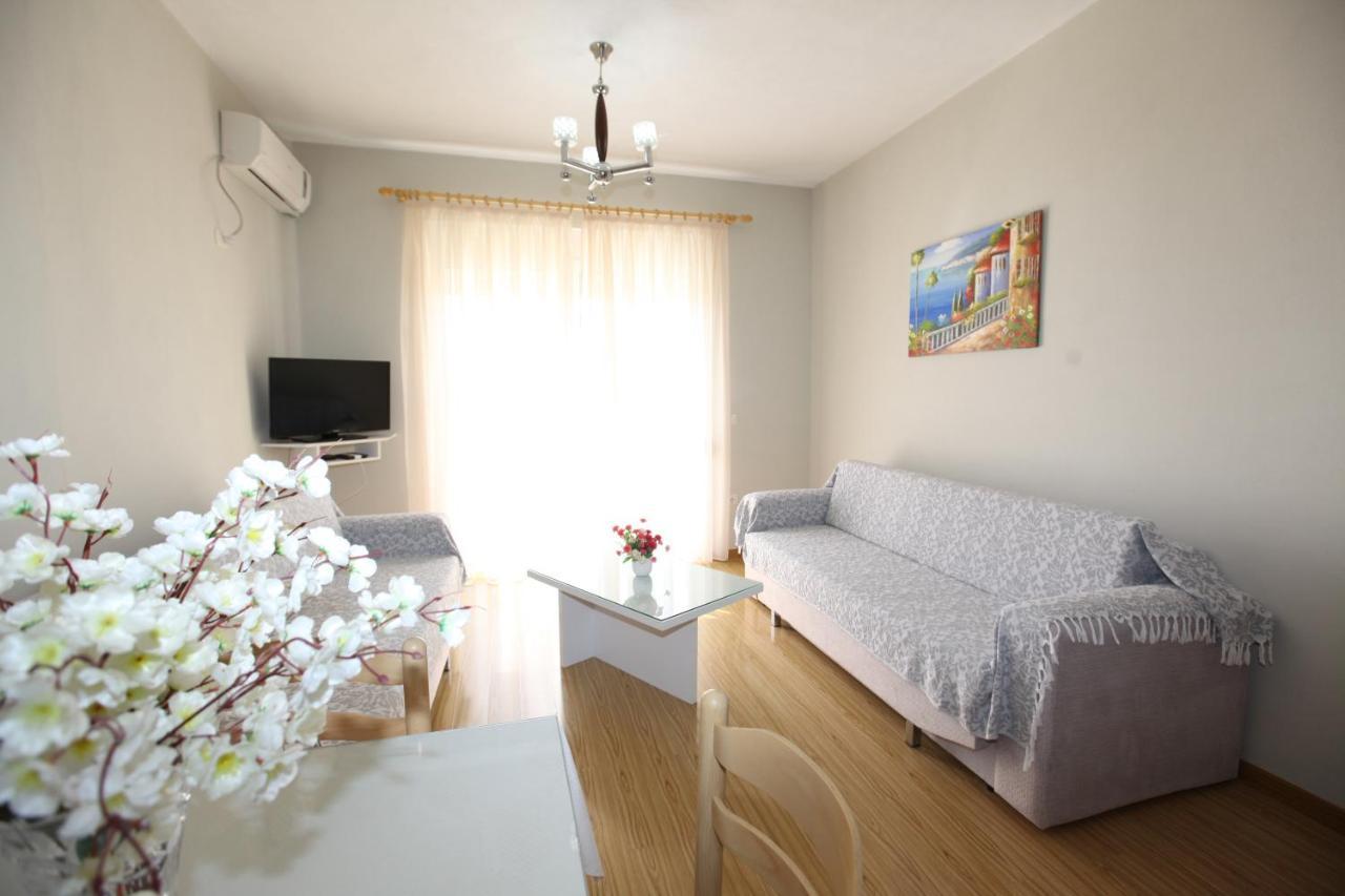 Teo Apartaments Sarandë Exteriér fotografie